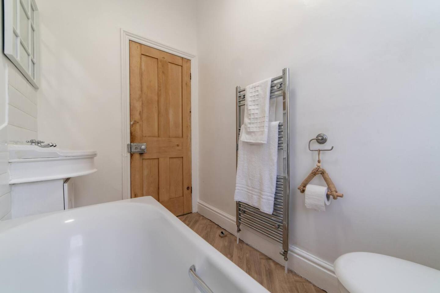 Holiday home Spacious & Homely Near Lark Lane & Sefton Park Liverpool