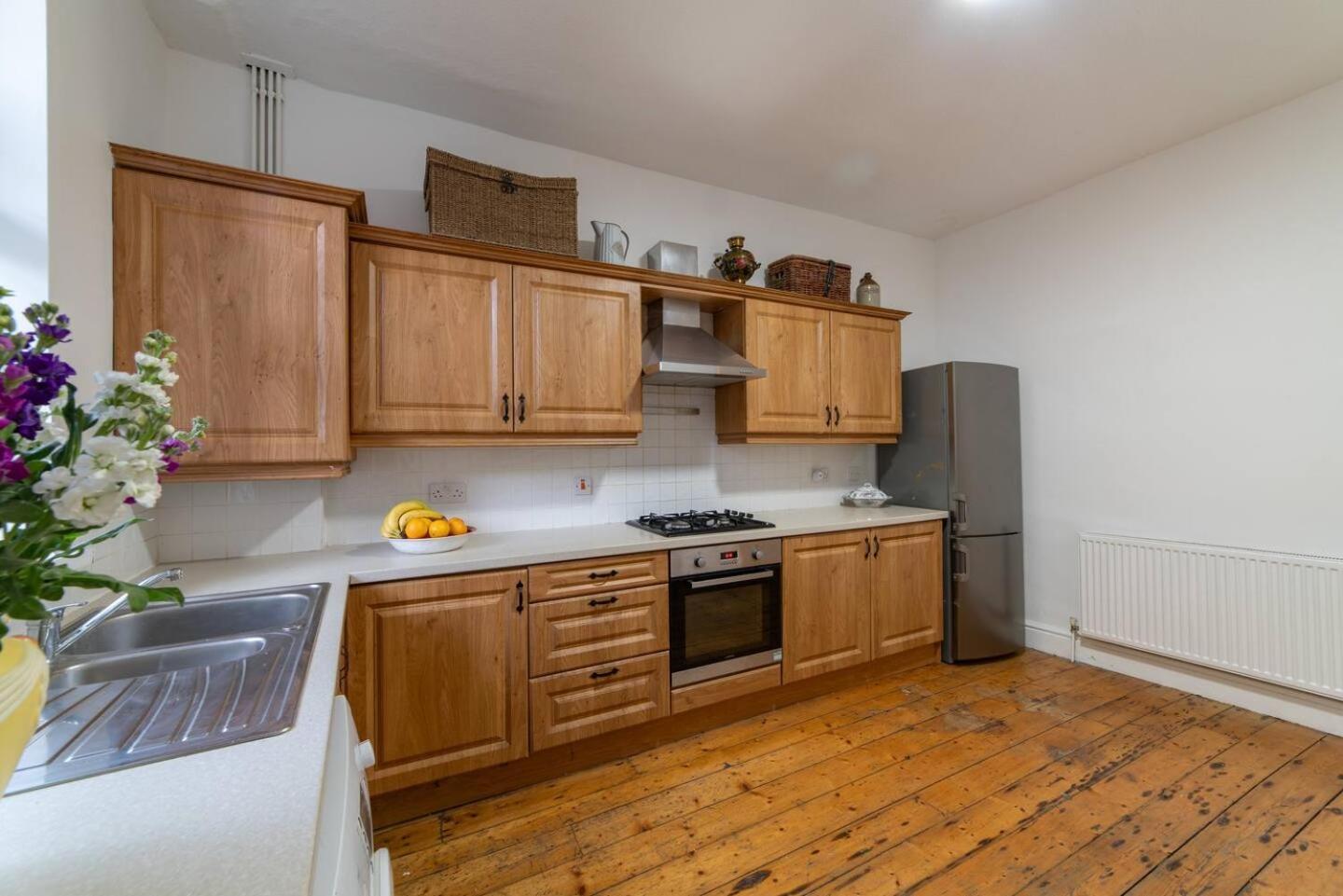 Spacious & Homely Near Lark Lane & Sefton Park Holiday home