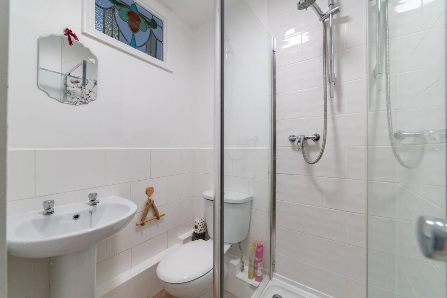 Spacious & Homely Near Lark Lane & Sefton Park Liverpool